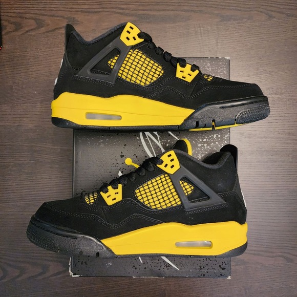 Nike‎ Air Jordan 4 Retro Thunder Yellow GS Size 6Y 408452-017 2023 EUC Swoosh - Picture 1 of 6